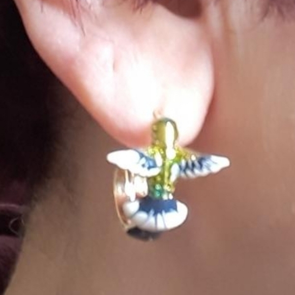 Flying Hummingbird Oil Painted Earrings, Bird Earrings, Nature Earrings - Picture 3 of 4